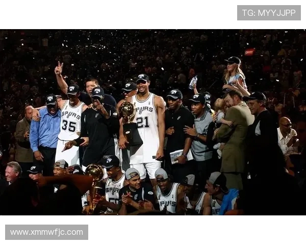 2014NBA总决赛勇士逆转热火夺冠历程回顾